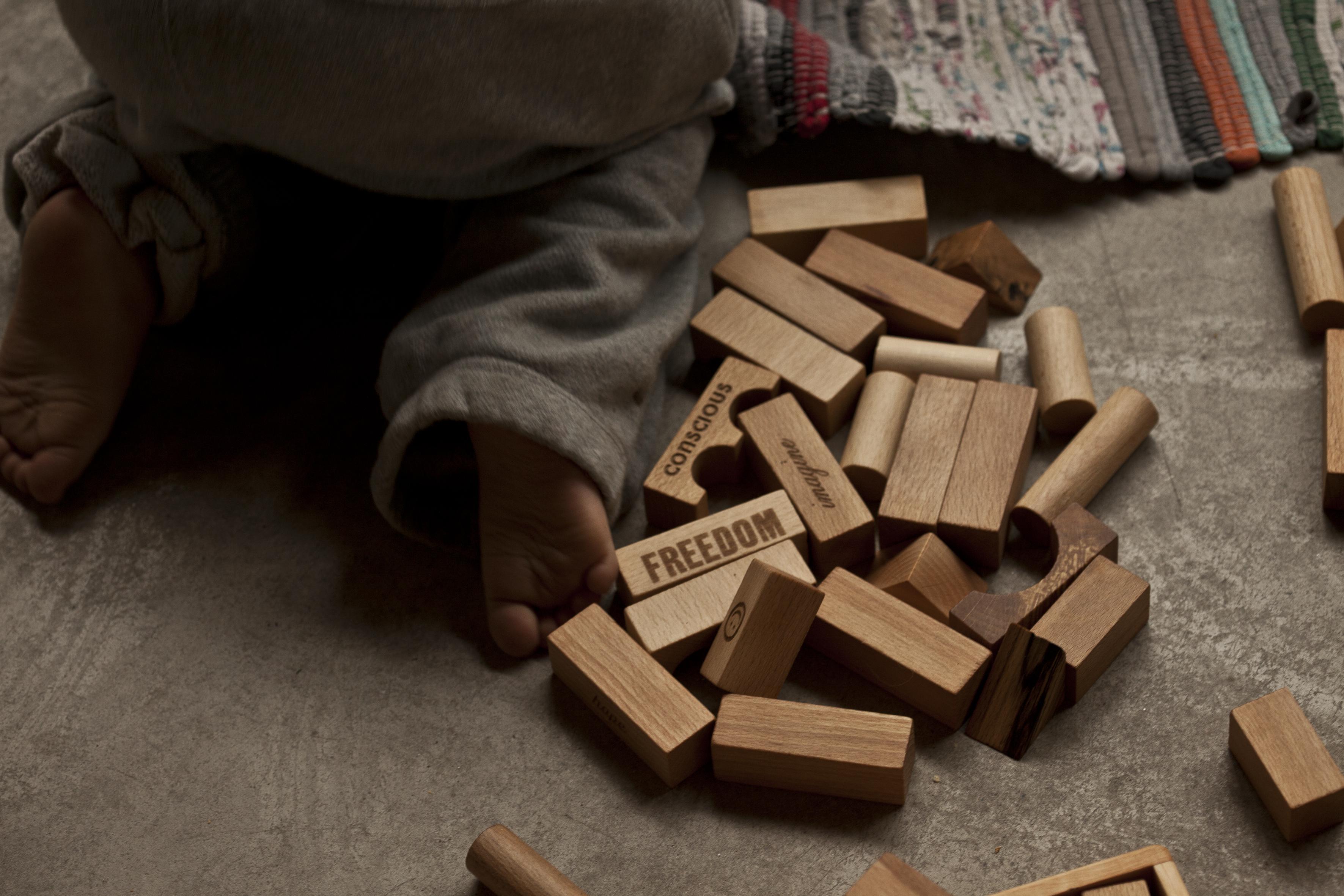 Houten Blokken Naturel in bak - 30 stuks